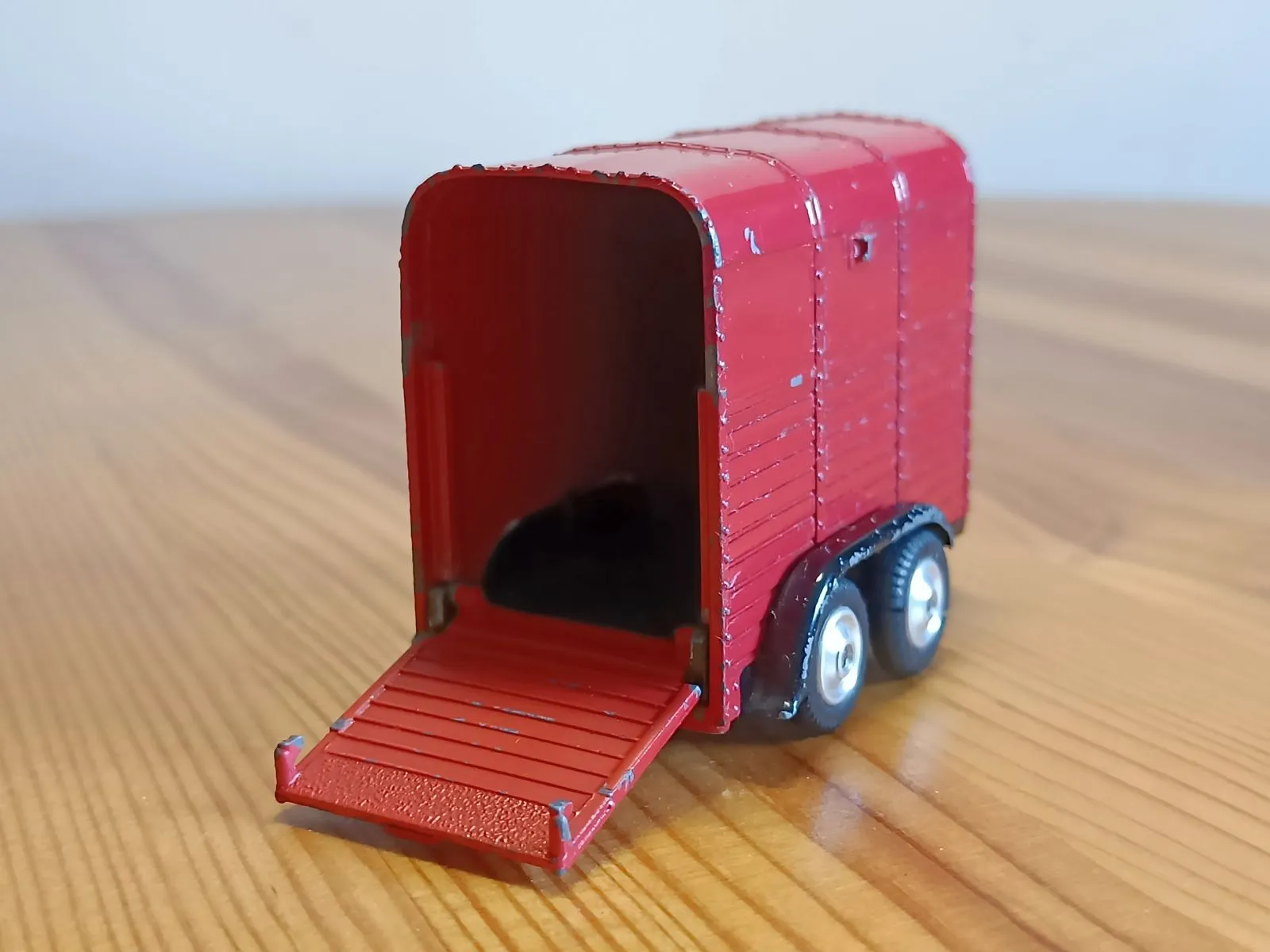 102 Rice Pony Trailer in red scarce later edition (1)