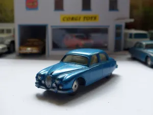 208M Jaguar 2.4 Mechanical (3)
