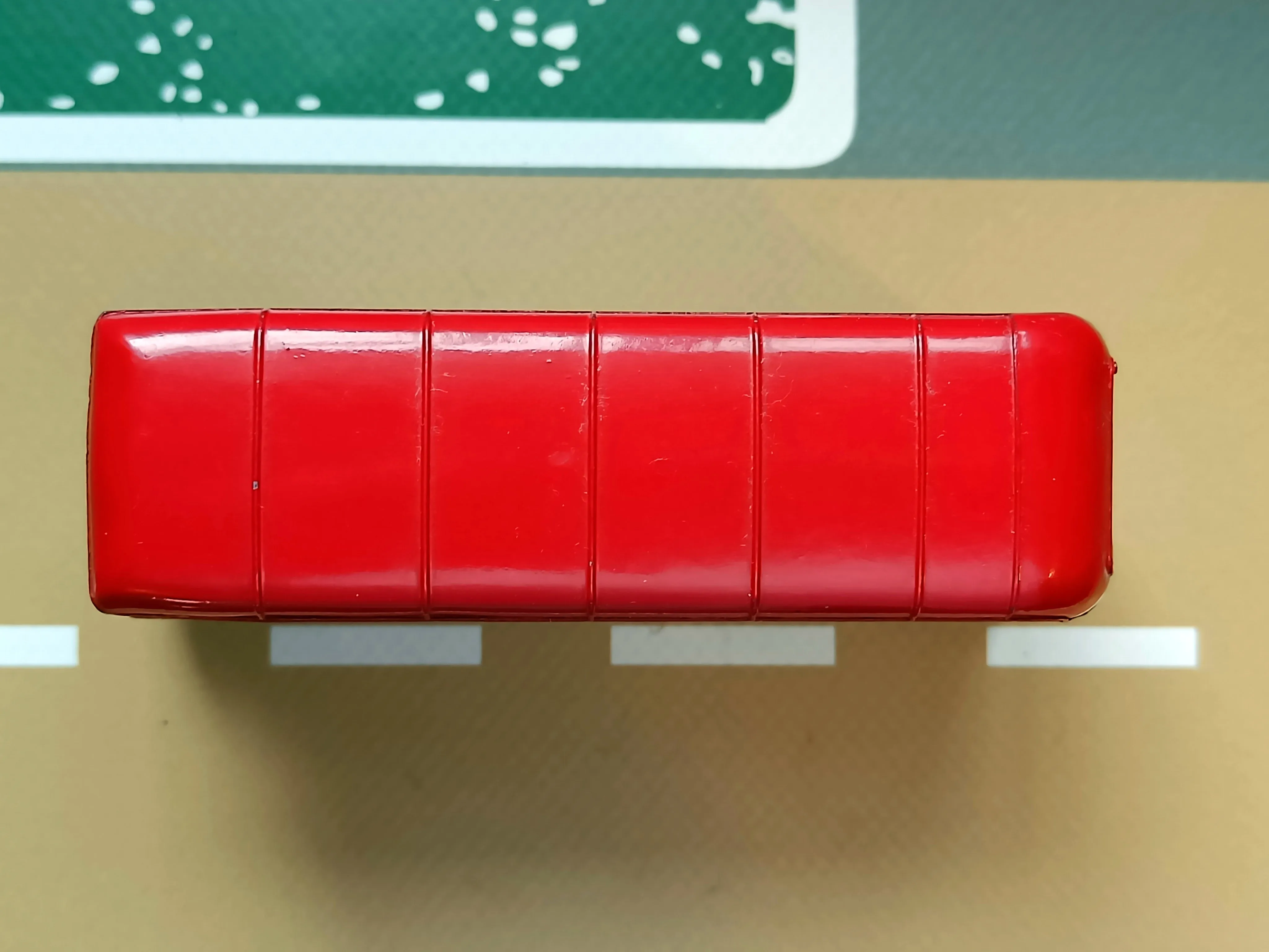 468 London Bus with cast wheels but no jewels (2)