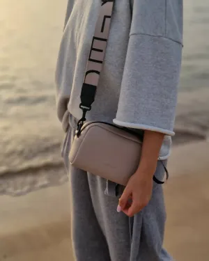 Camera bag, small /Logo strap