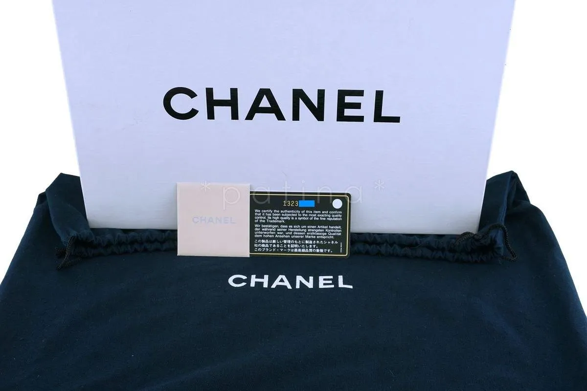 Chanel Black Caviar Jumbo Classic Flap Bag GHW