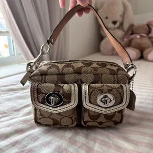 Coach mini legacy
