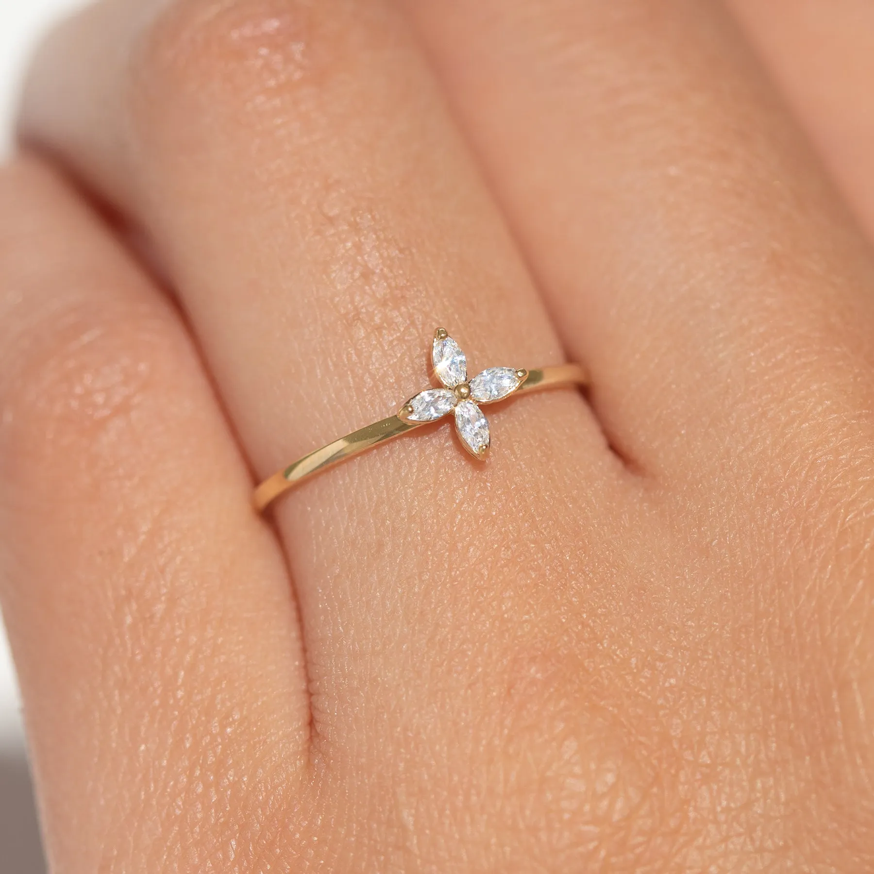 Fine Crystal Clear Ring