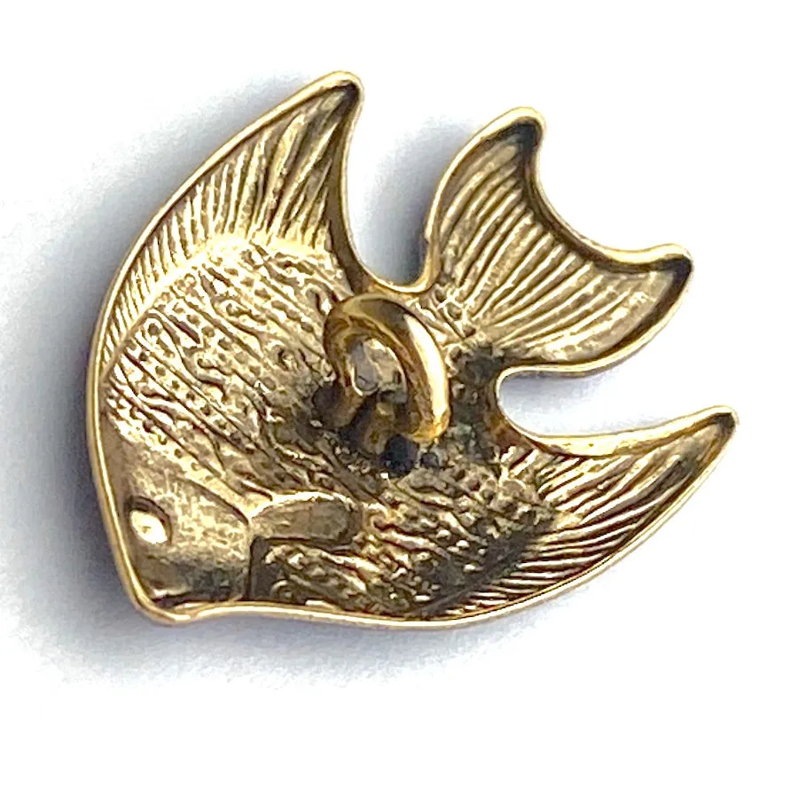 Fish Button Maroon by Susan Clarke   7/8"  # SC-617