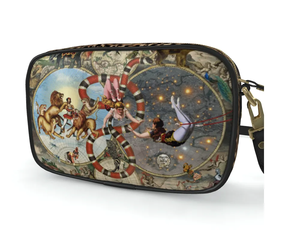 Le Cirque Du Monde Camera bag