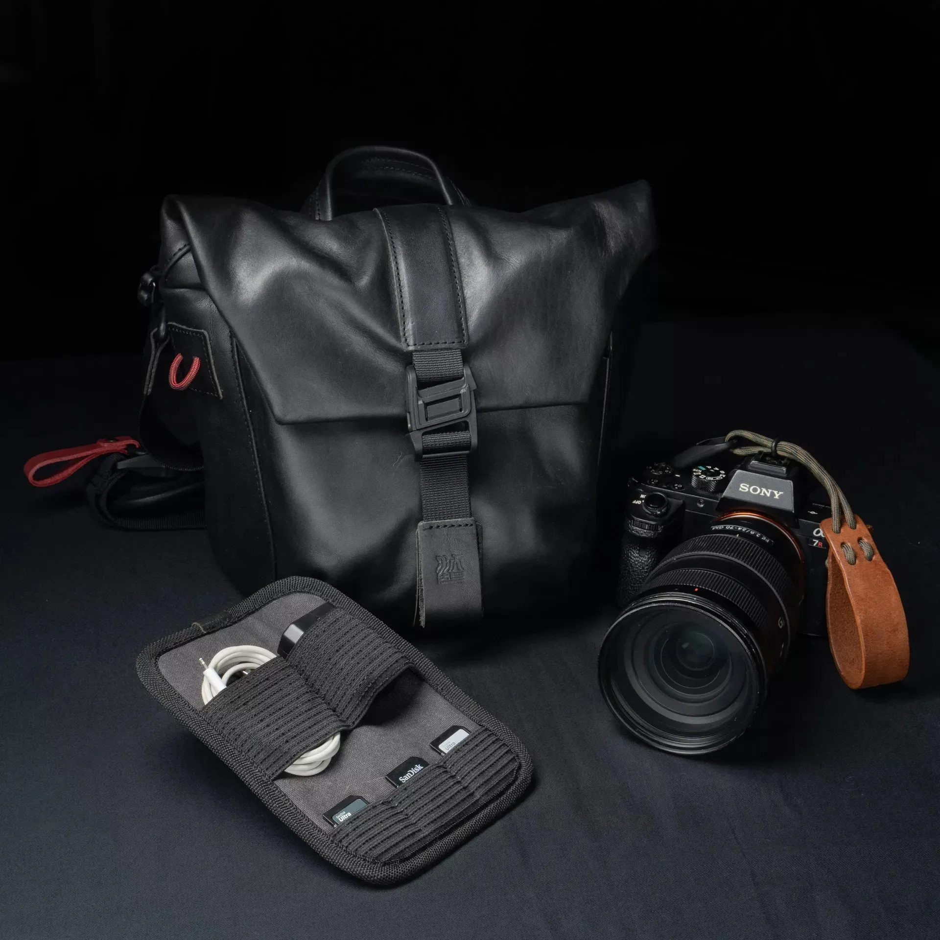 Leather Pilot Travel Camera Bag | 3.5L Upgraded