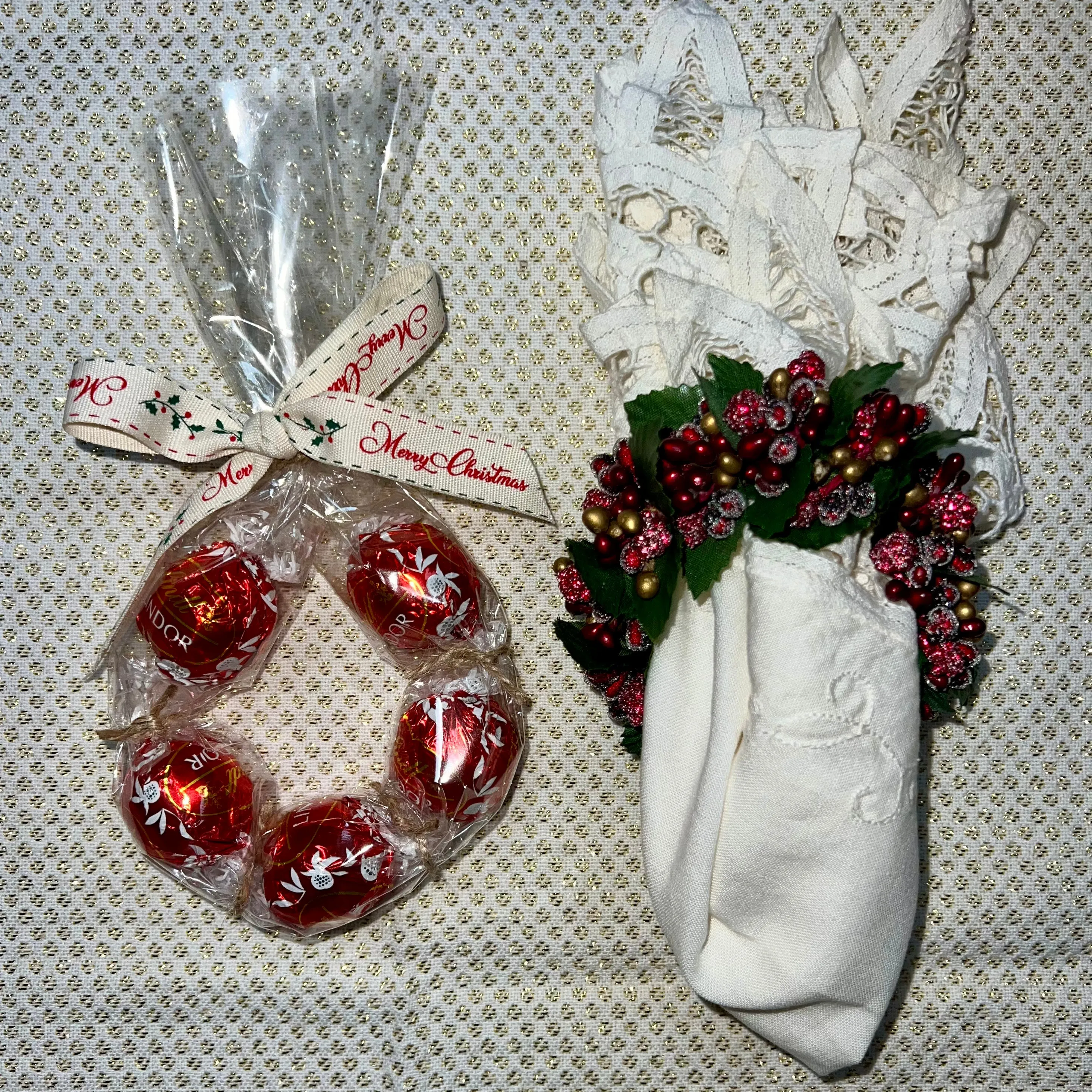 Lindt Ball Chocolate Wreath