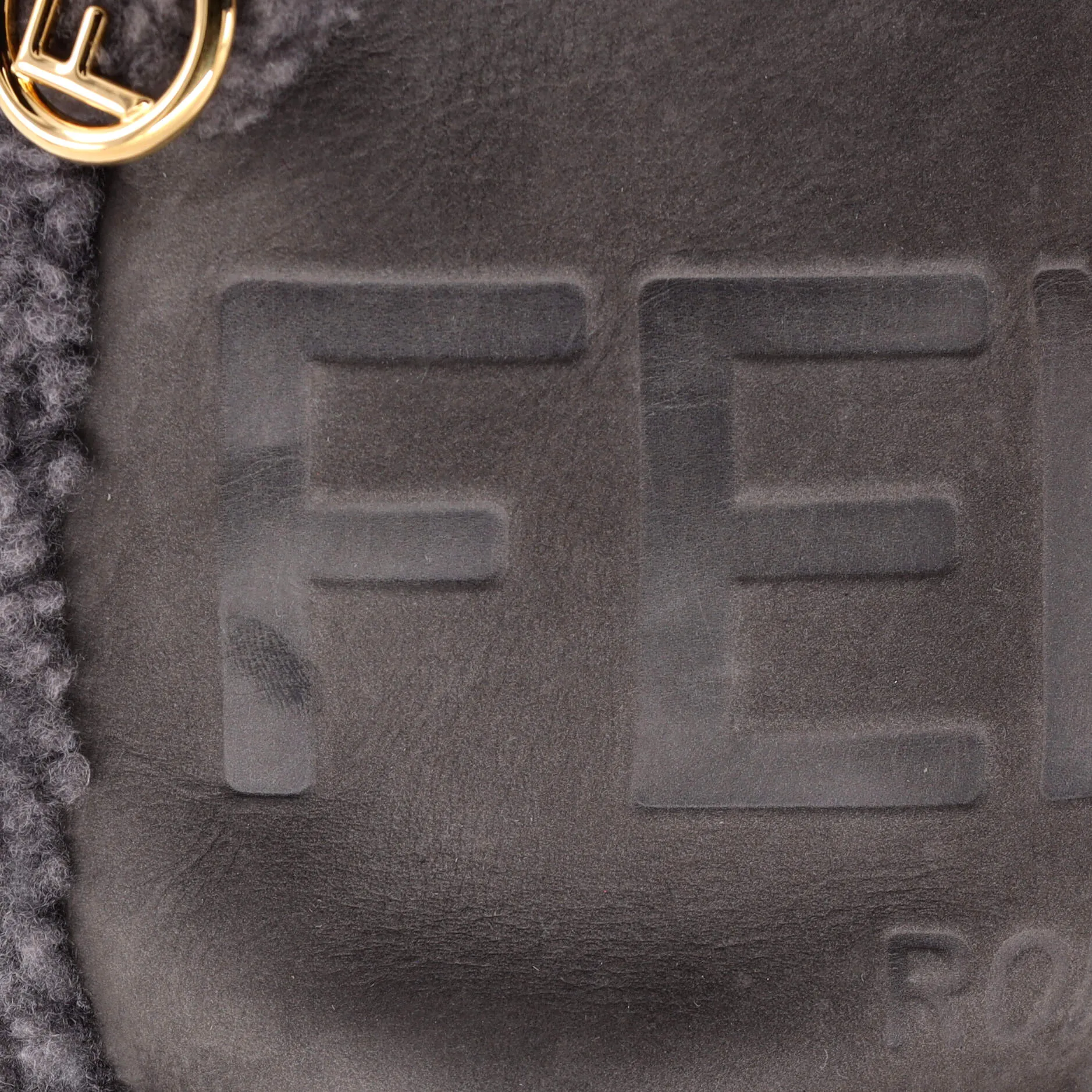 Logo Mon Tresor Bucket Bag Shearling with Nubuck Mini