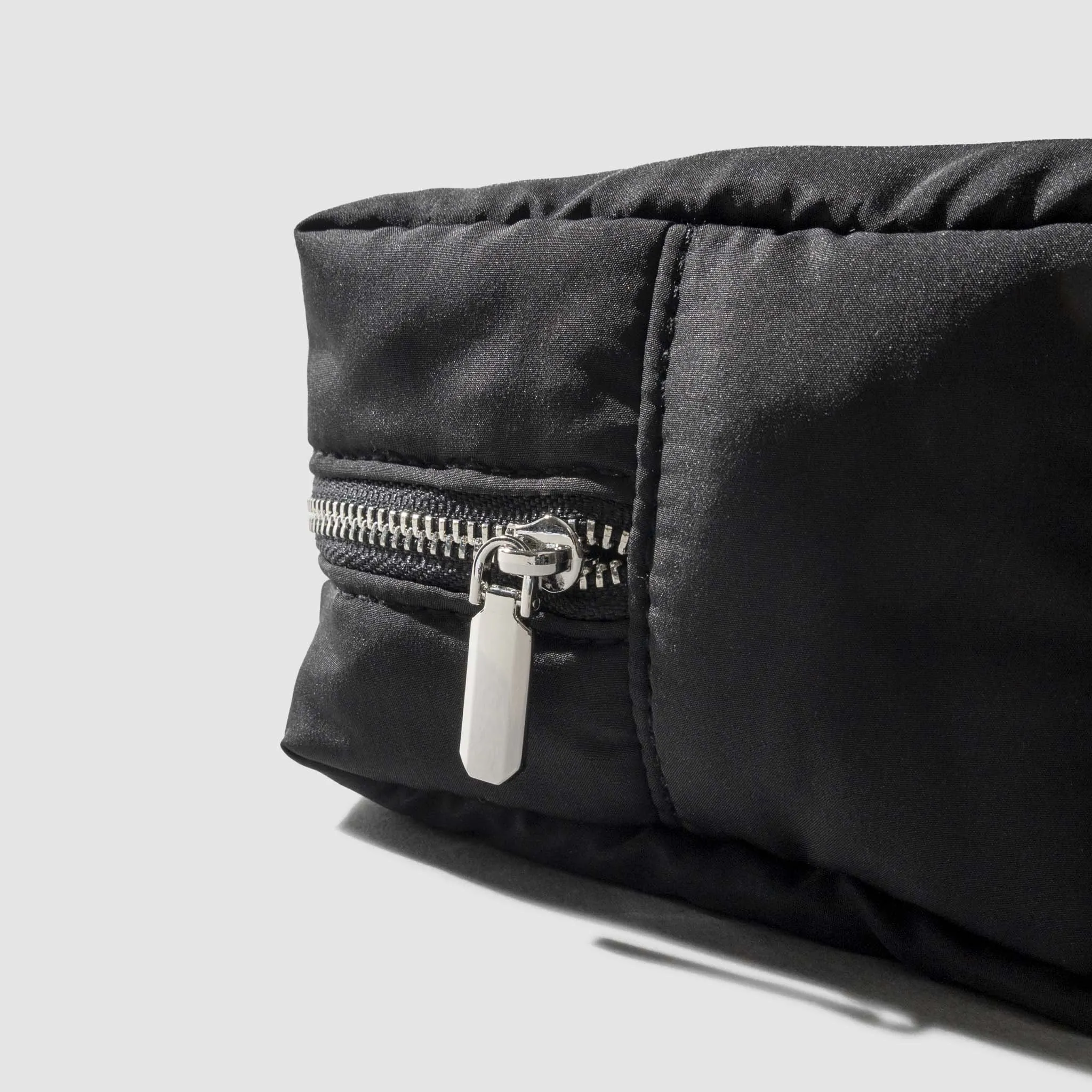 Mini Quilted Pouch | Avant Garde