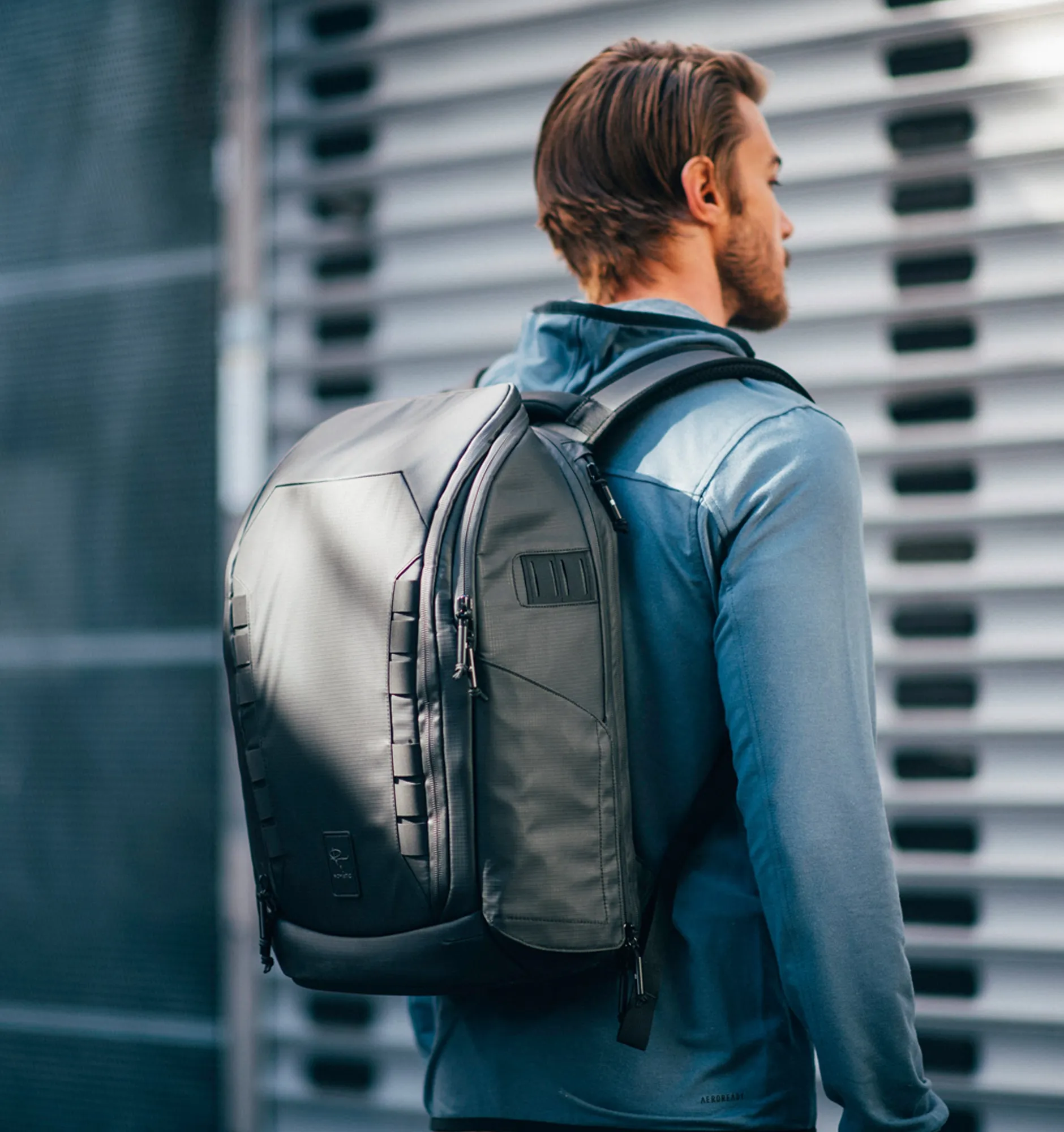 Nomatic McKinnon Camera Backpack 25L (with 2 Small Cubes)