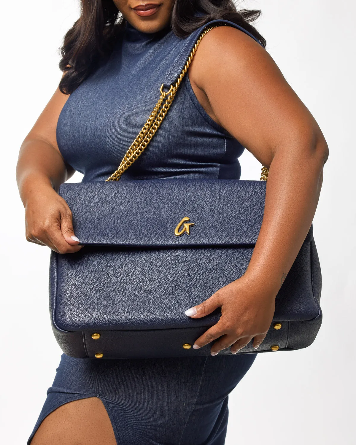 XL PEBBLE FLAP BAG - NAVY